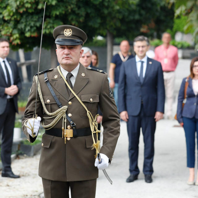 Andrej Plenković na Mirogoju