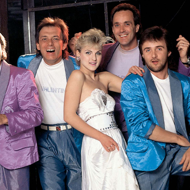 stari-okvir-s-sjenom