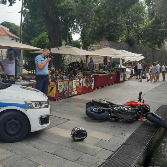 Jurnjava motorom u centru Splita