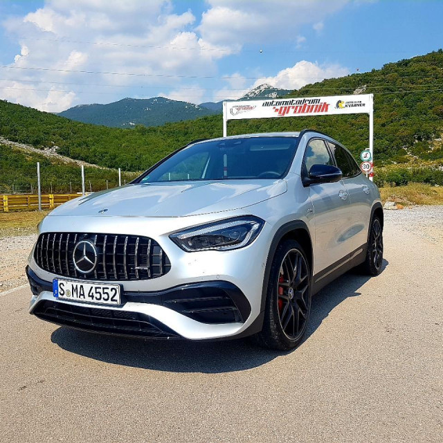 Mercedes-AMG GLA 45 S
