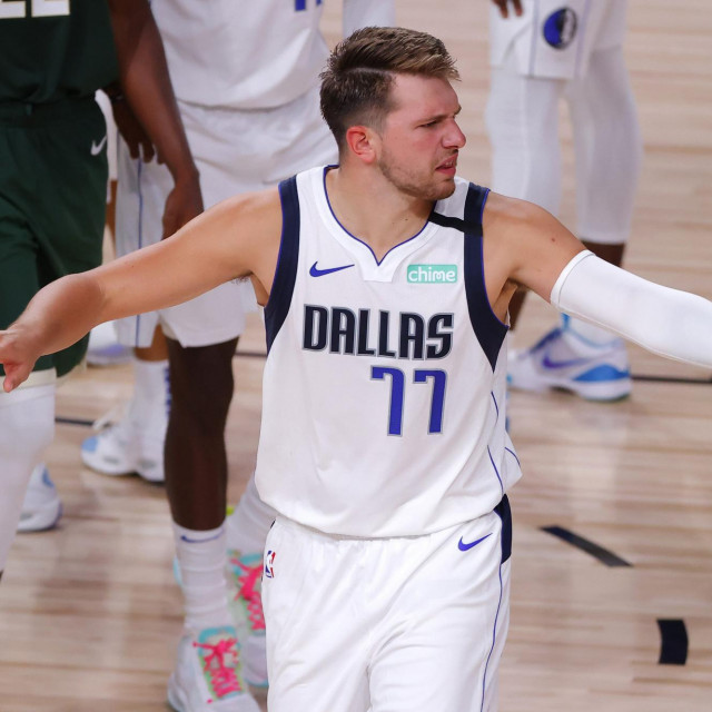 Luka Dončić protiv Bucksa