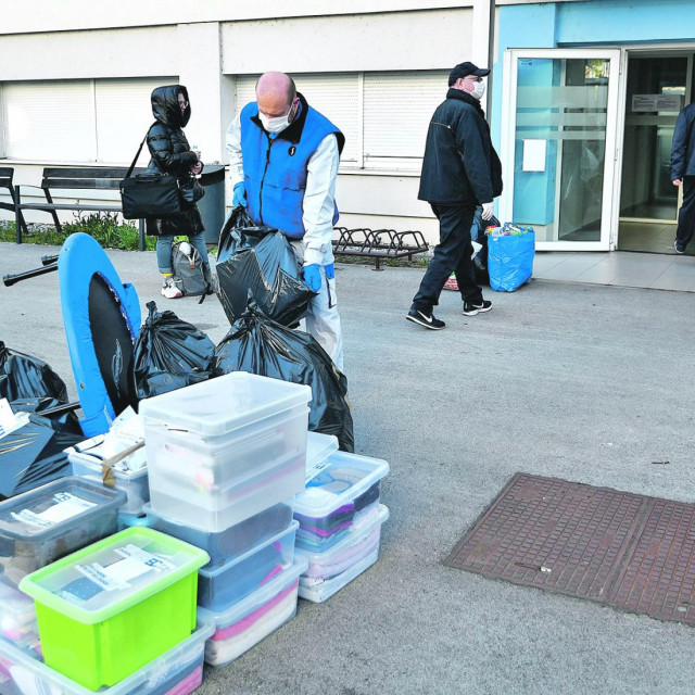 Studentski dom Cvjetno naselje 