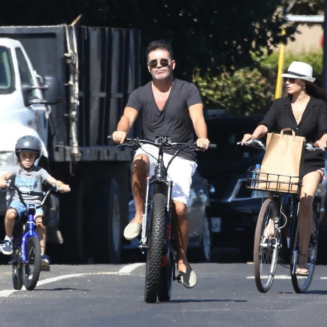 Simon Cowell s djevojkom Lauren Silverman i sinom Ericom