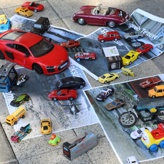 Inicijativa Zagreb te zove izvodi performans Vozi Misko dok se Grad raspada