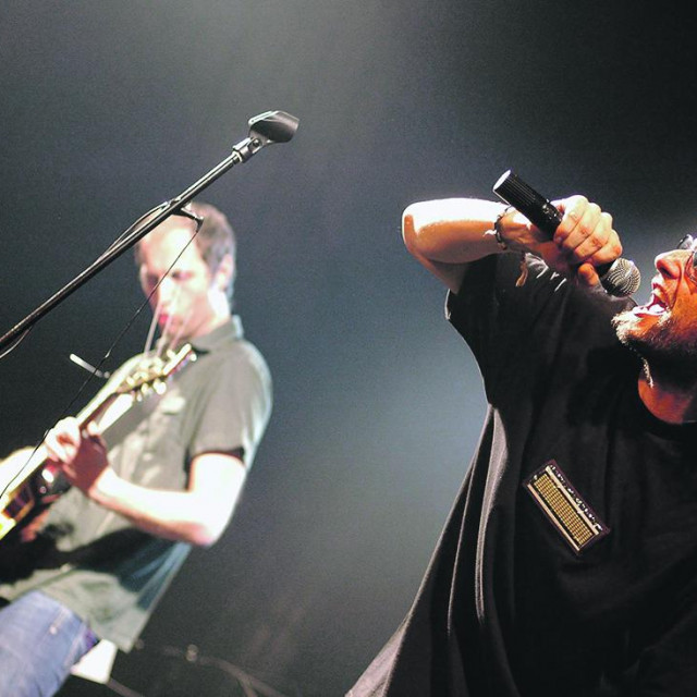 Pips Chips & Videoclips