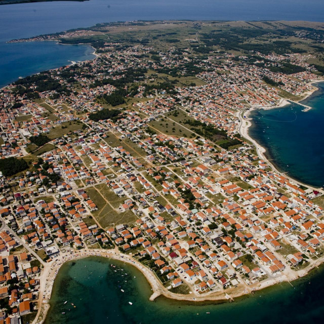 Otok Vir, arhivska fotografija