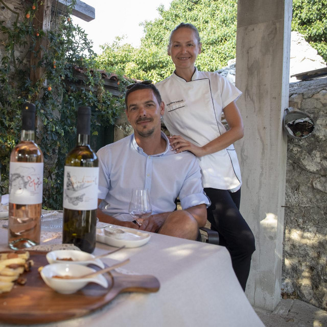 obitelj Senković iz Dračevice na Braču
 