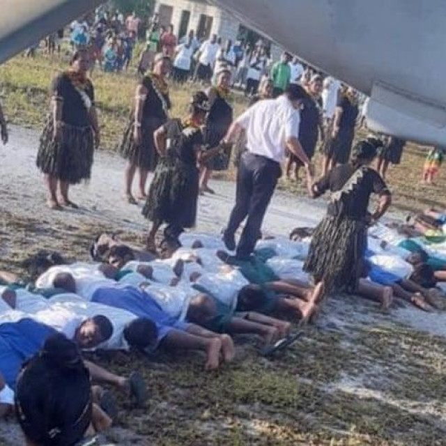 Kineski veleposlanik u posjetu Kiribatiju