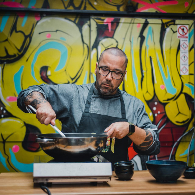 Zagreb, 290720.
Jela i pica od smokve koja su pripremili Vedran Gulin i Vid Nikolic.
Na fotografiji: Vid Nikolic.