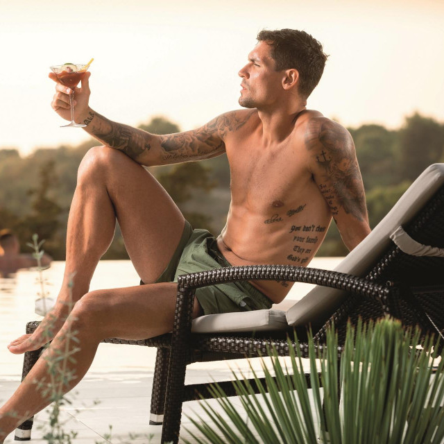 Split 01082020
Dejan Lovren snimljen u njegovom hotelu Joel u Novalji