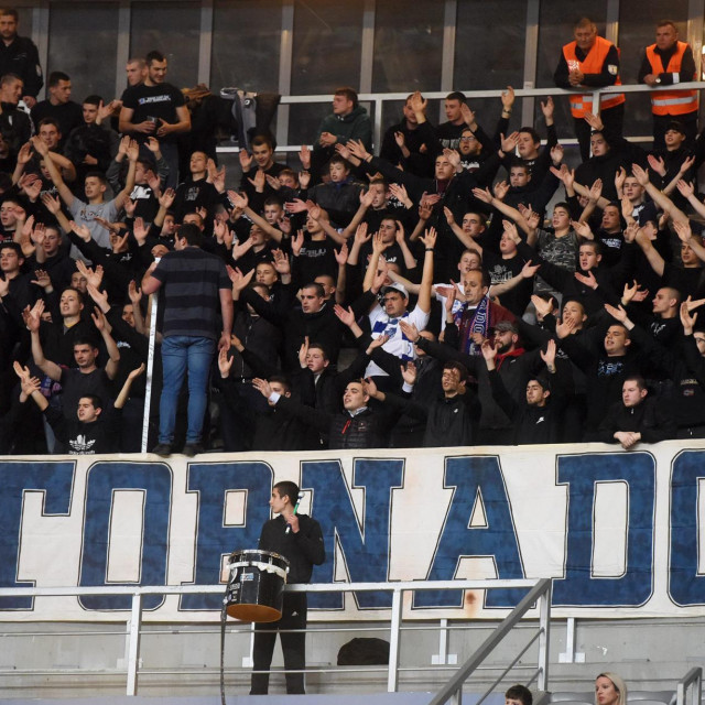 Navijačka skupina Tornado