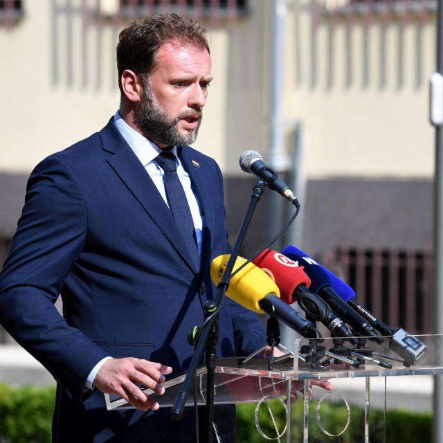 Mario Banožić