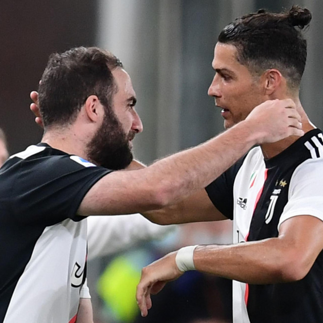 Gonzalo Higuain i Cristiano Ronaldo završavaju suradnju u Serie A