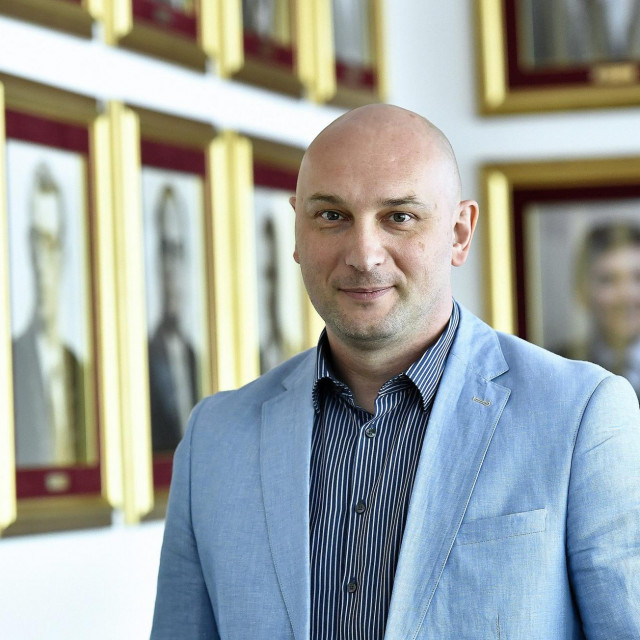 Gordan Gledec