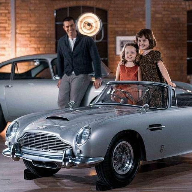 DB5 Junior