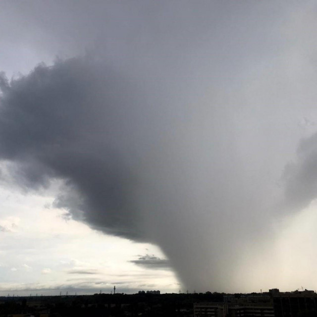 Tornado kod Milana