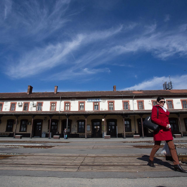 Željeznicki kolodvor u Osijeku, arhivska fotografija