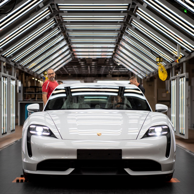 Porsche Taycan