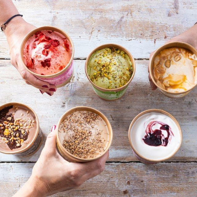 Spinaker Graphics i John Pavlish