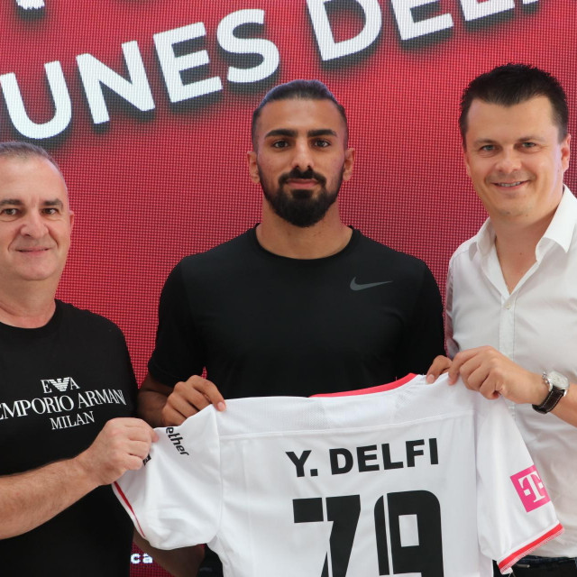Younes Delfi