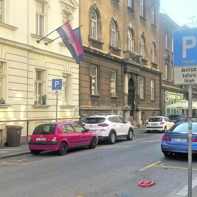 Dalmatinska ulica u Zagrebu