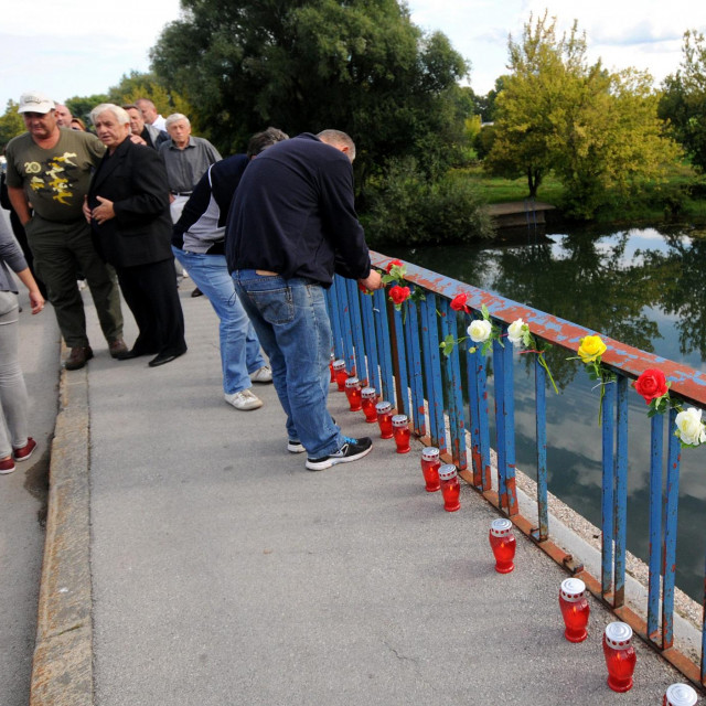 Koranski most (2013.)