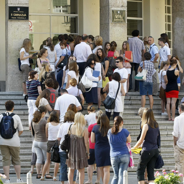 Upisi u srednju školu