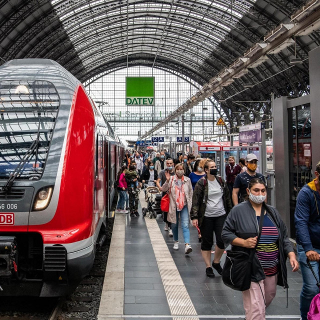 Željeznički kolodvor u Frankfurtu