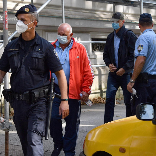 Privođenje uhićenih u akciji Janaf