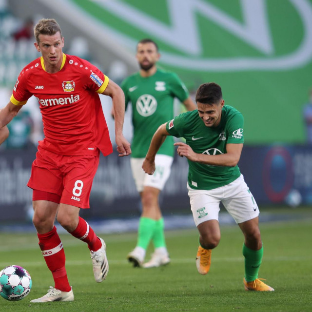 Josip Brekalo u zelenom dresu Wolfsburga