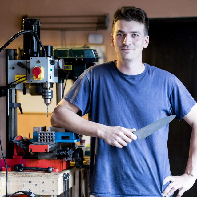 Mladen Kosovec iz domaćeg brenda Kosovec Handmade Knives