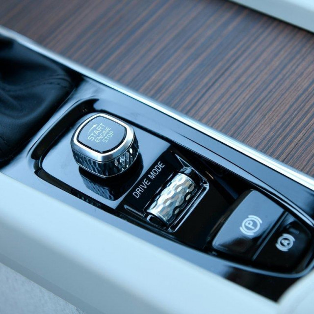 elektronička ručna kočnica