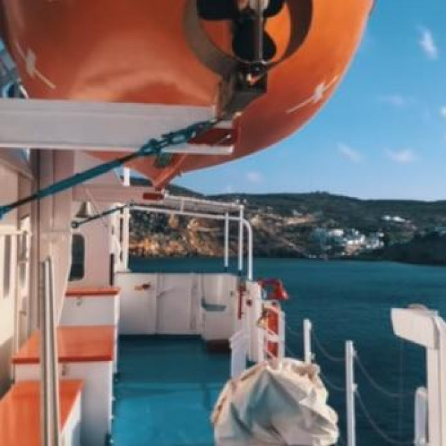 Grčki otok Antikythera