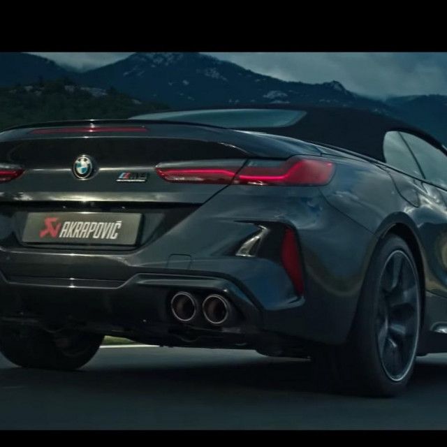 BMW M8 sa Akrapovičem
