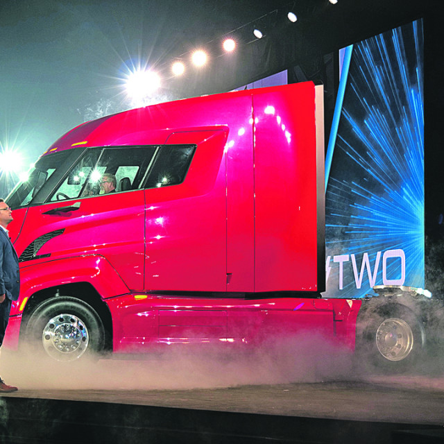 nikola_world