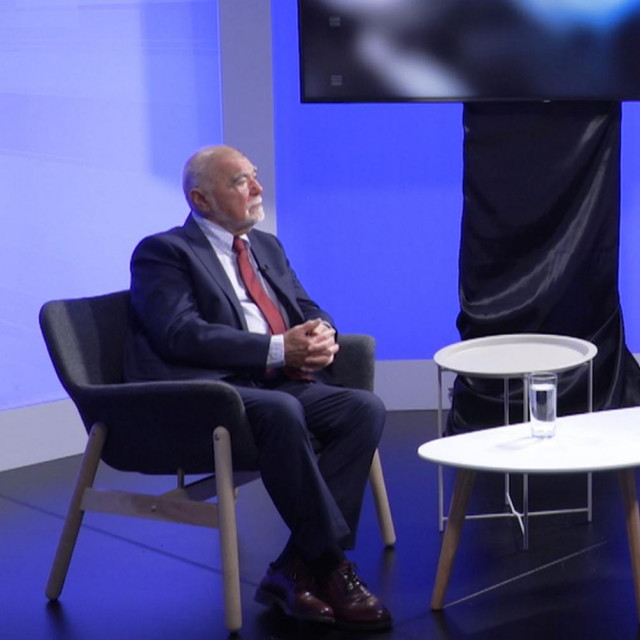 Stipe Mesić u Breifingu