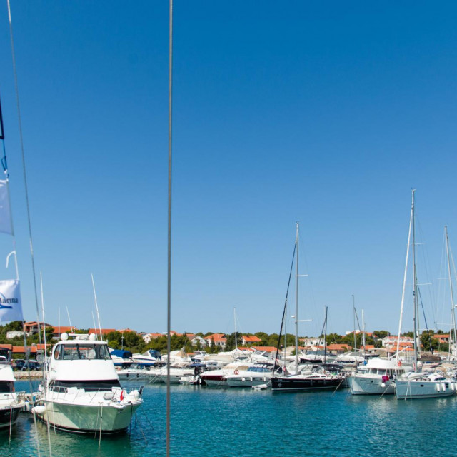 Odmor u miru vrhunskih marina