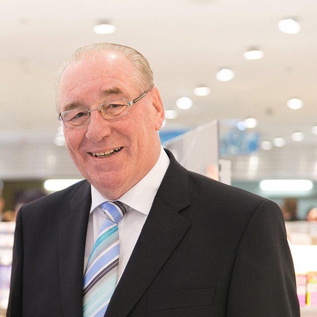 Günter Bauer