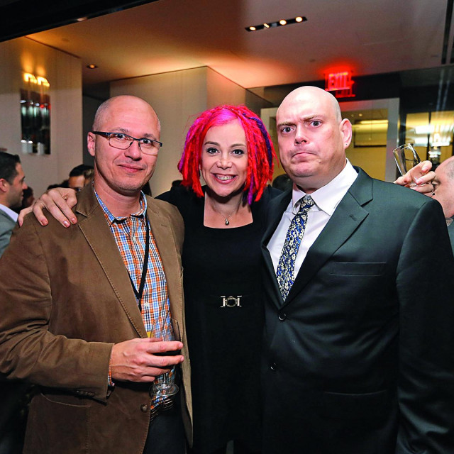 Hemon s redateljima filma Lanom i Andyjem Wachowskim, koji je u međuvremenu postao Lilly 