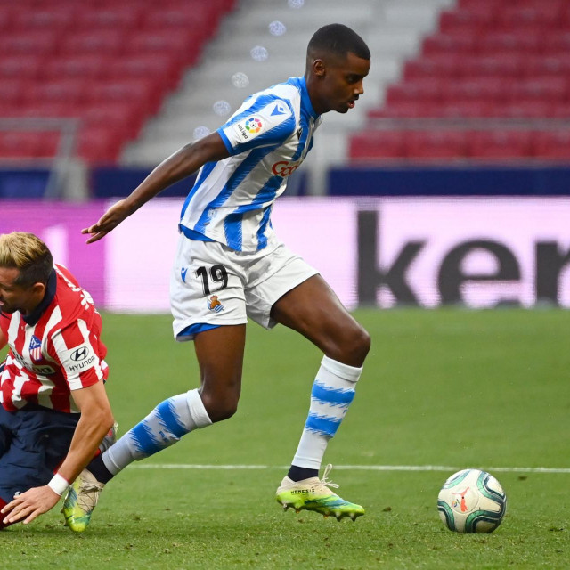 Alexander Isak prijetit će Vatrenima