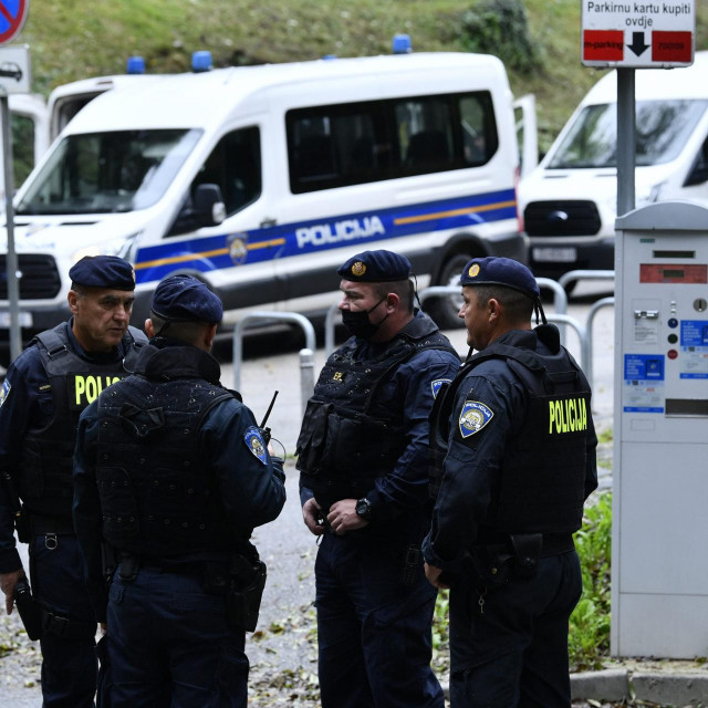 Očevid policije na Jabukovcu