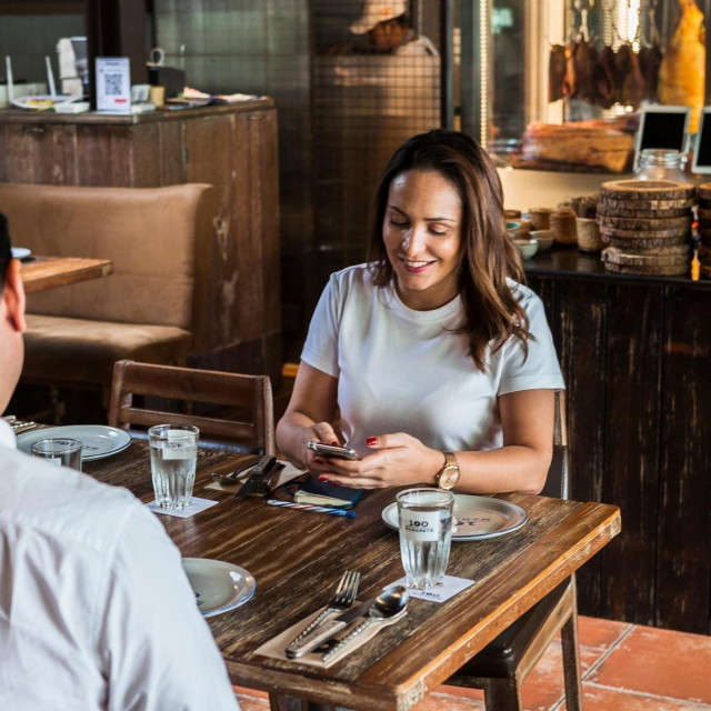 Naslovna fotografija