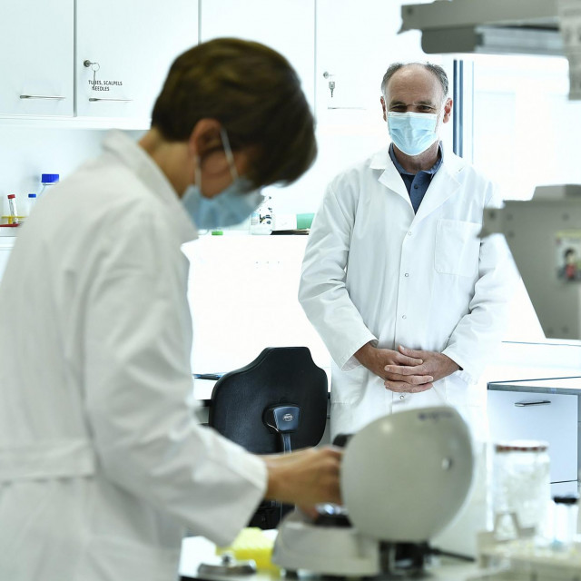 Rad na cjepivu u Sloveniji / Ilustracija