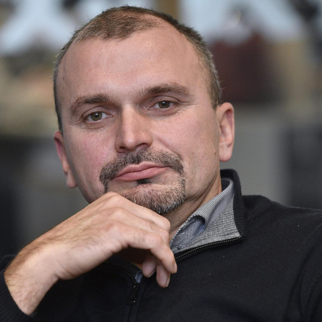 Toni JurČIĆ
 