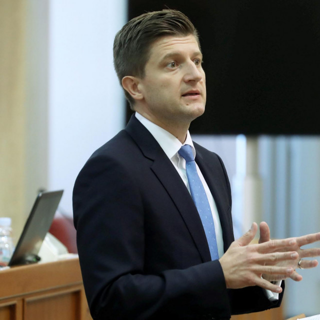 Ministar Zdravko Marić