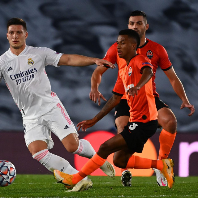 Jović nije oduševio niti protiv Šahtara