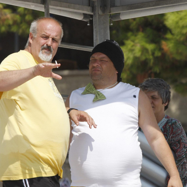 Almir Čehajić na slici lijevo 