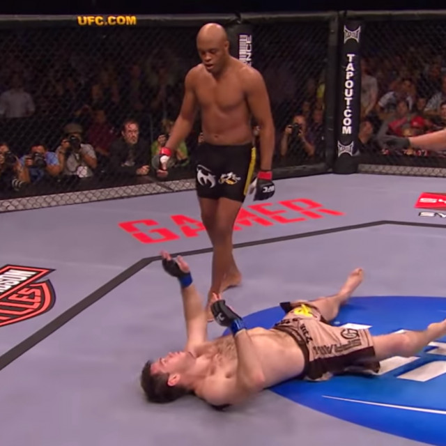 Anderson Silva vs. Forrest Griffin