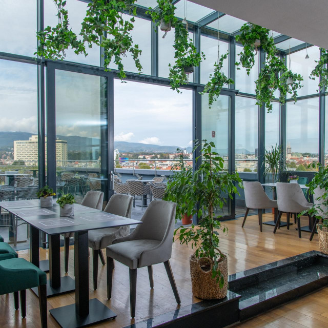 Zagreb, 121020.
Restoran Tene Majetic Eateria u Kornanskoj 2.