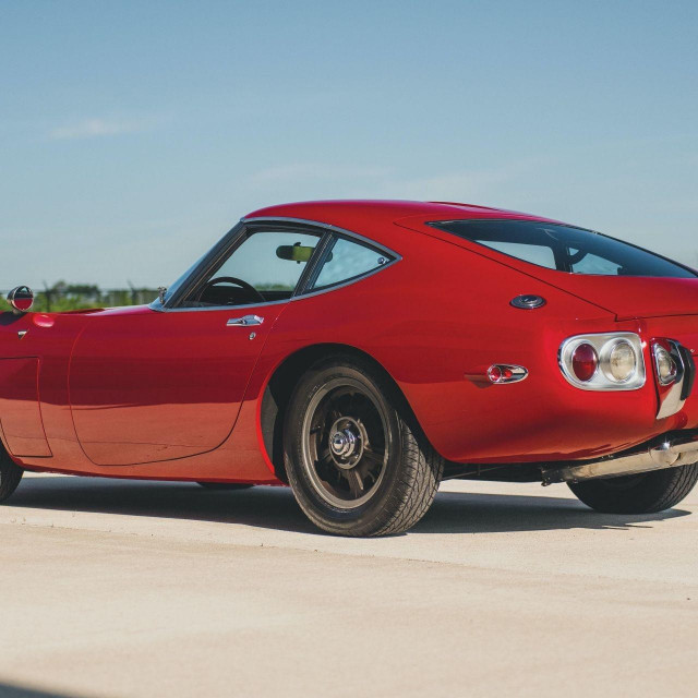 Toyota 2000GT